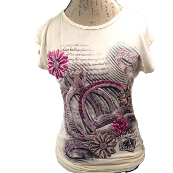 Ambitionfly Cream 3D T-Shirt Size M/L - Picture 1 of 4